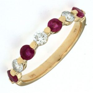 RUBY & DIAMOND RING