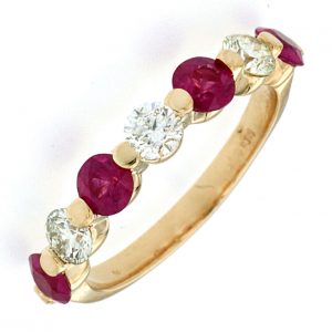 RUBY & DIAMOND RING