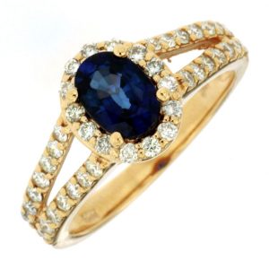 SAPPHIRE & DIAMOND RING