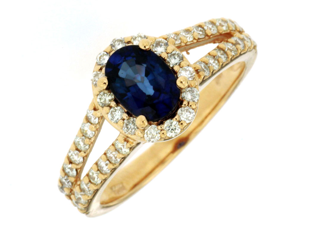 SAPPHIRE & DIAMOND RING