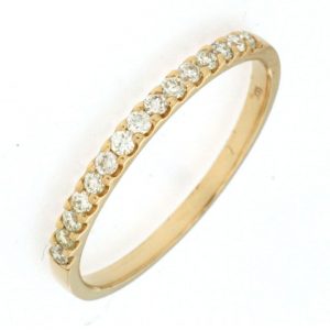 LADIES DIAMOND RING