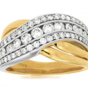 DIAMOND RING