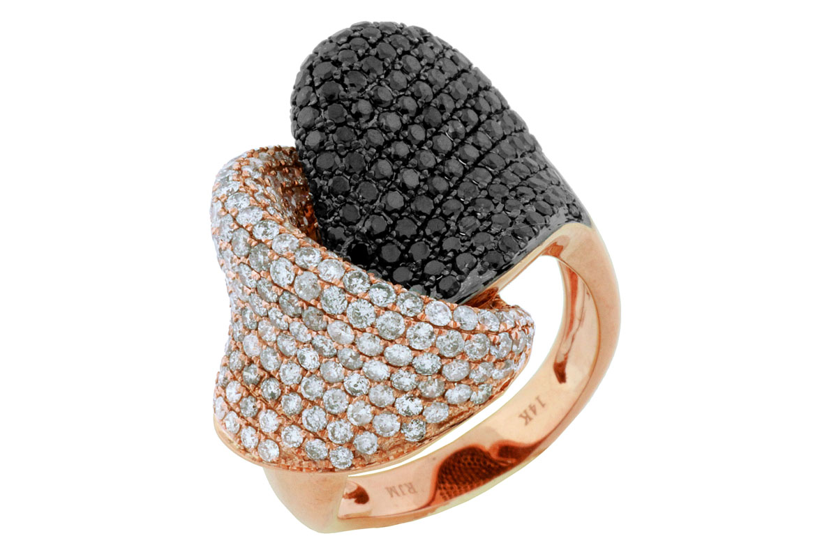 BLACK DIAMOND & DIAMOND RING
