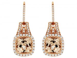 This magnificent Morganite Earring features 0.7 ct of Diamond and 4 ct of Morganite. The Earring is made of 14K Rose Gold