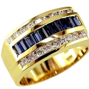 MEN’S DIAMOND SAPPHIRE RING