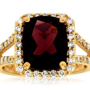GARNET & DIAMOND RING
