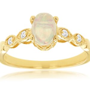 OPAL & DIAMOND RING