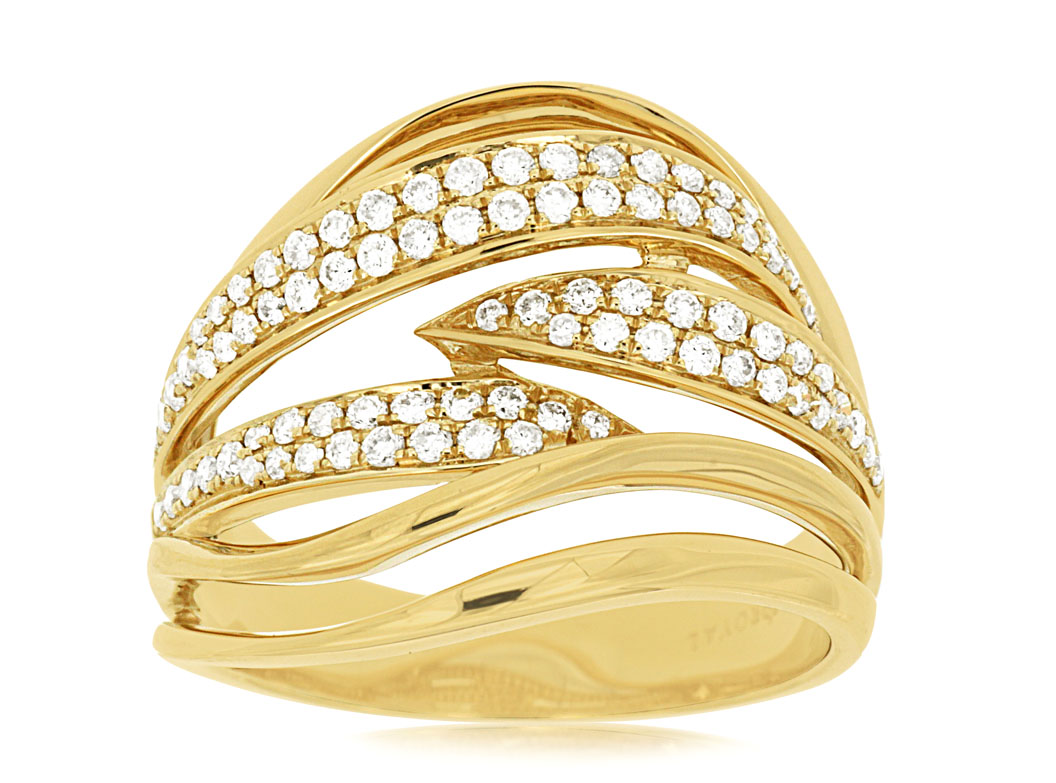 DIAMOND RING