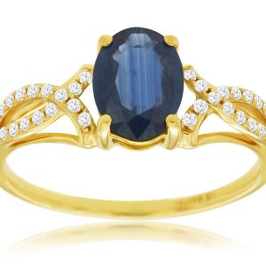 SAPPHIRE & DIAMOND RING