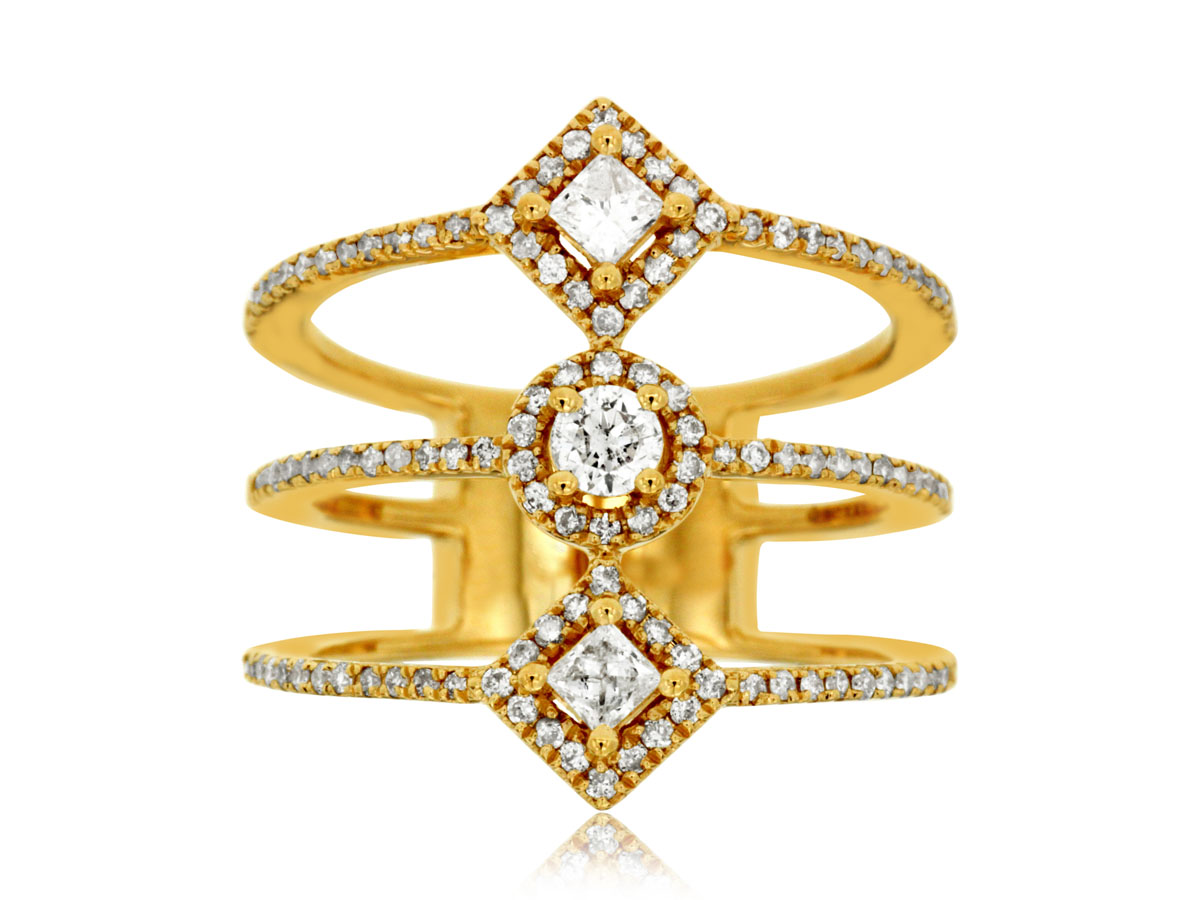 DIAMOND RING