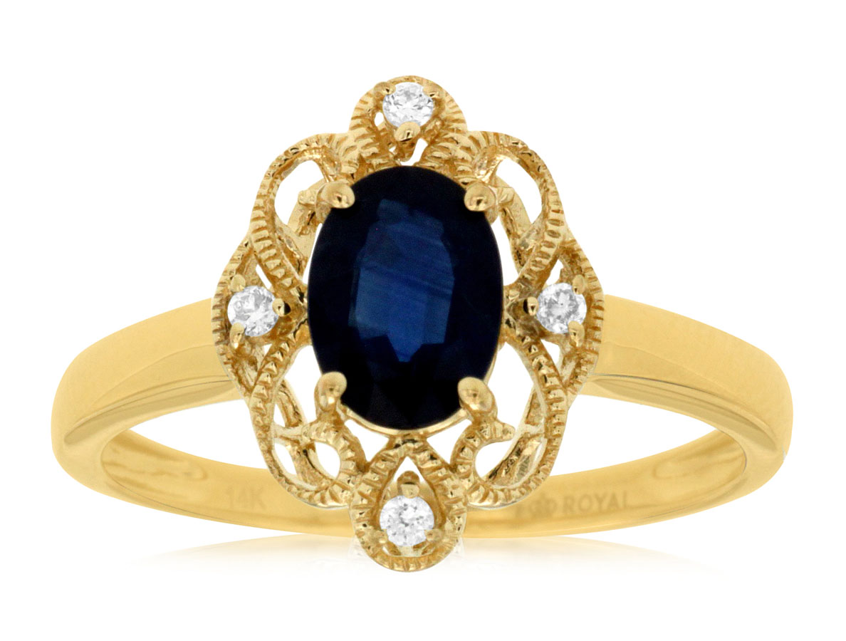 SAPPHIRE & DIAMOND RING