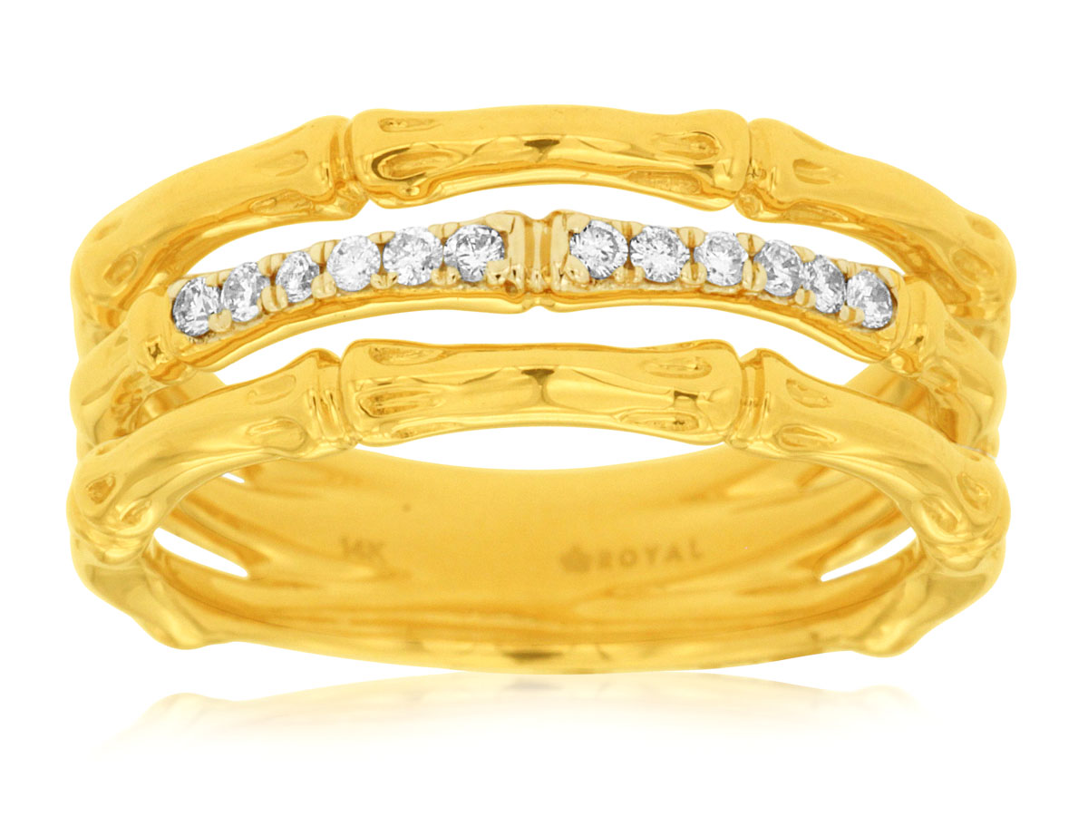 DIAMOND RING