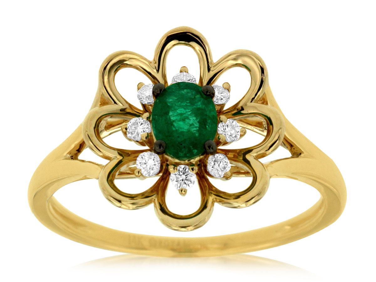 EMERALD & DIAMOND RING