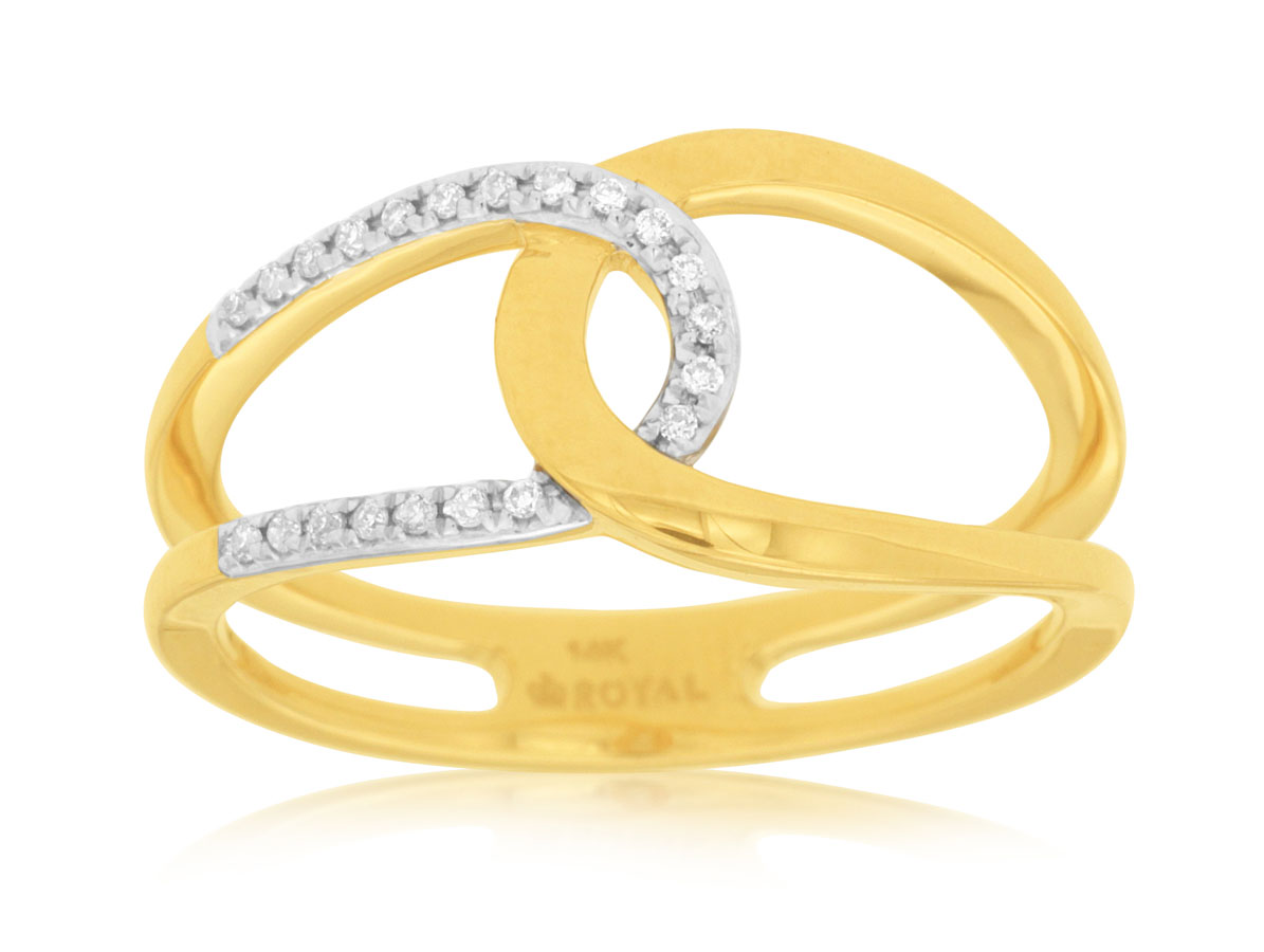 DIAMOND RING