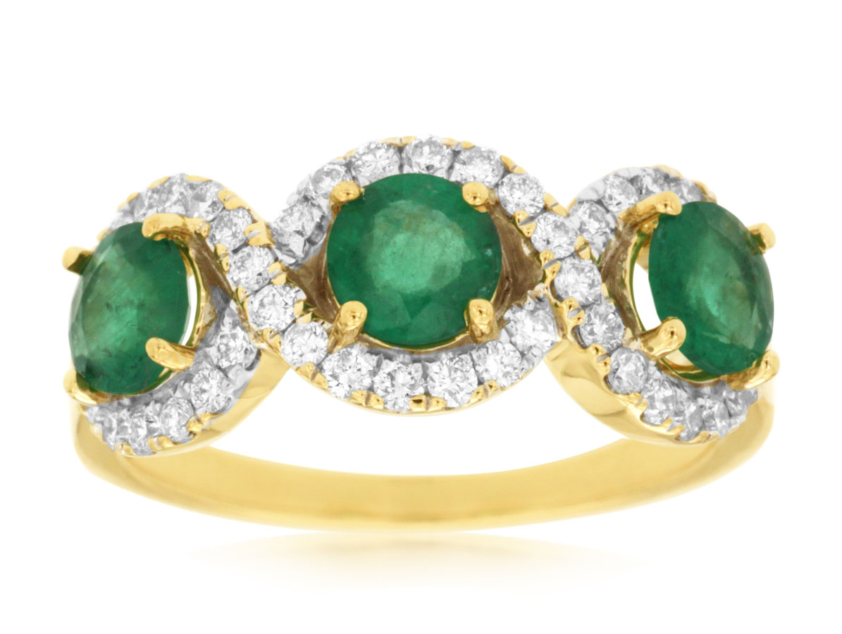 EMERALD & DIAMOND RING