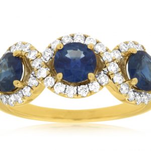 SAPPHIRE & DIAMOND RING