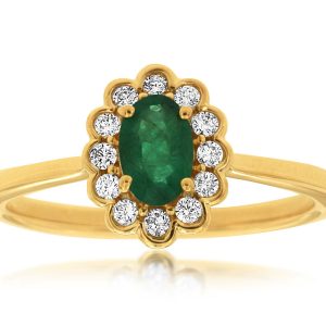 EMERALD & DIAMOND RING