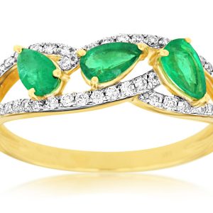 EMERALD & DIAMOND RING