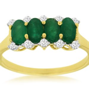 EMERALD & DIAMOND RING