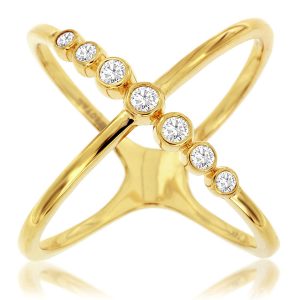 LADIES DIAMOND RING