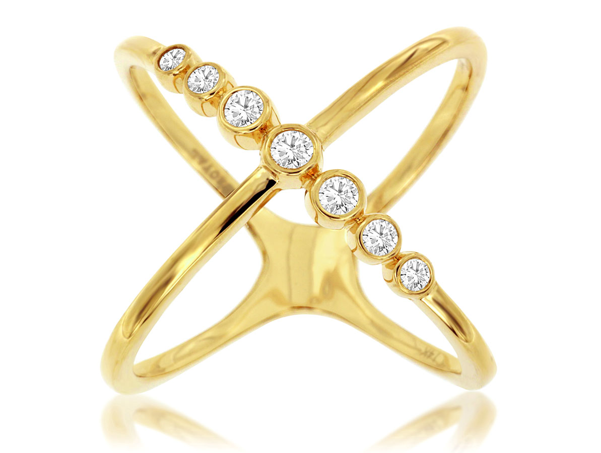 LADIES DIAMOND RING
