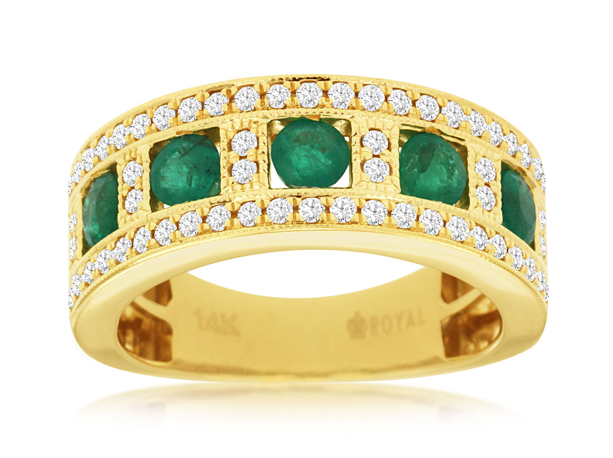 EMERALD & DIAMOND RING