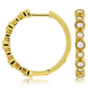DIAMOND EARRING