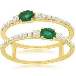 EMERALD & DIAMOND RING