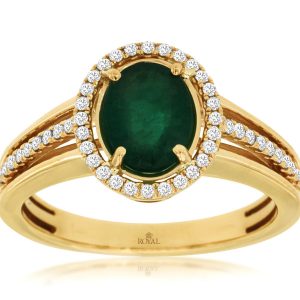 EMERALD & DIAMOND RING