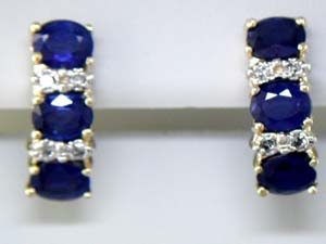 SAPPHIRE & DIAMOND EARRING