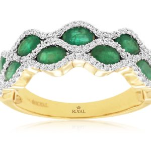 EMERALD & DIAMOND RING