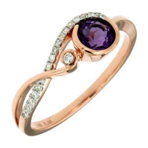 AMETHYST & DIAMOND RING
