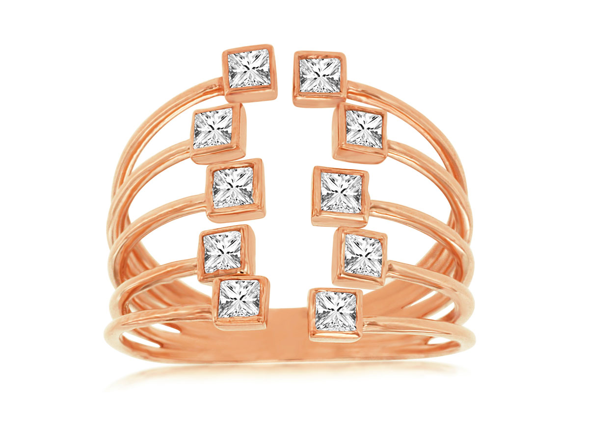 LADIES' DIAMOND RING