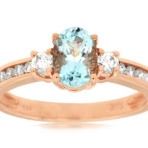 AQUAMARINE & DIAMOND RING