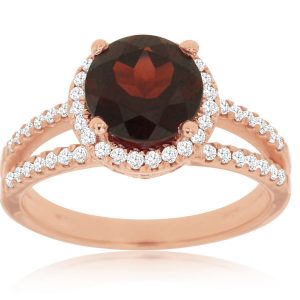 GARNET & DIAMOND RING