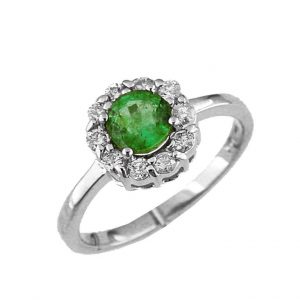 EMERALD & DIAMOND RING