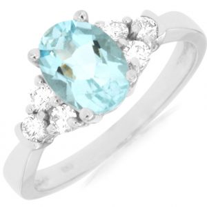 AQUAMARINE & DIAMOND RING