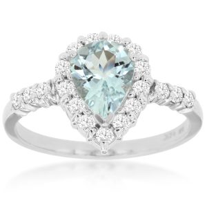 AQUAMARINE & DIAMOND RING