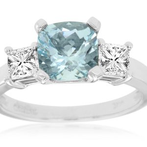 AQUAMARINE & DIAMOND RING