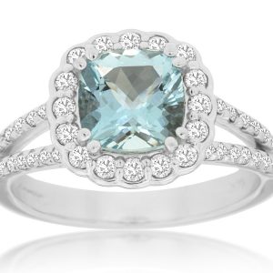 AQUAMARINE & DIAMOND RING