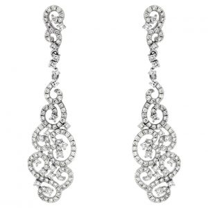 DIAMOND EARRING