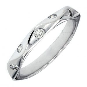 DIAMOND WEDDING BAND