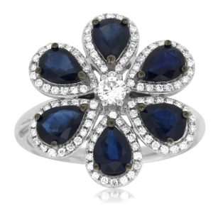 SAPPHIRE & DIAMOND RING