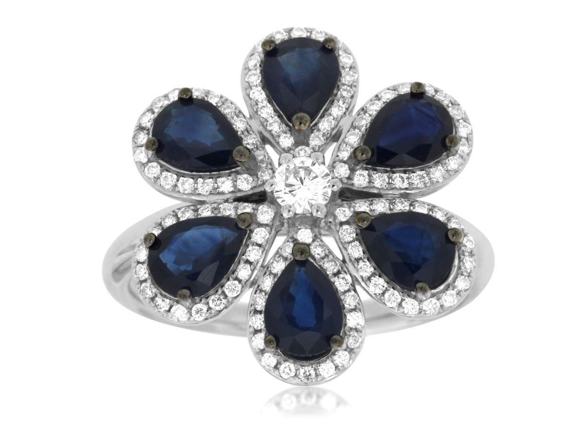 SAPPHIRE & DIAMOND RING