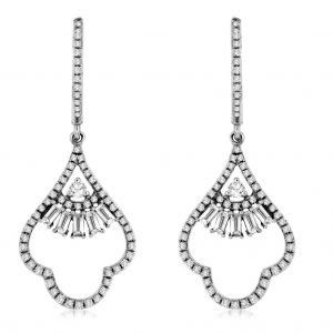 DIAMOND EARRING