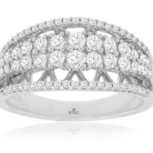 DIAMOND RING