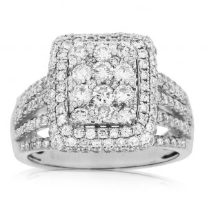DIAMOND RING