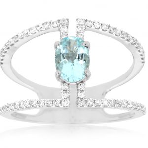 AQUAMARINE & DIAMOND RING
