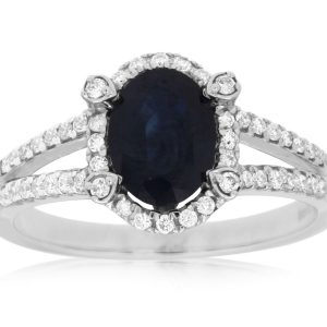 SAPPHIRE & DIAMOND RING