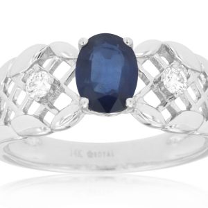 SAPPHIRE & DIAMOND RING